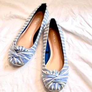Nautica blue and white striped flat size 6.5